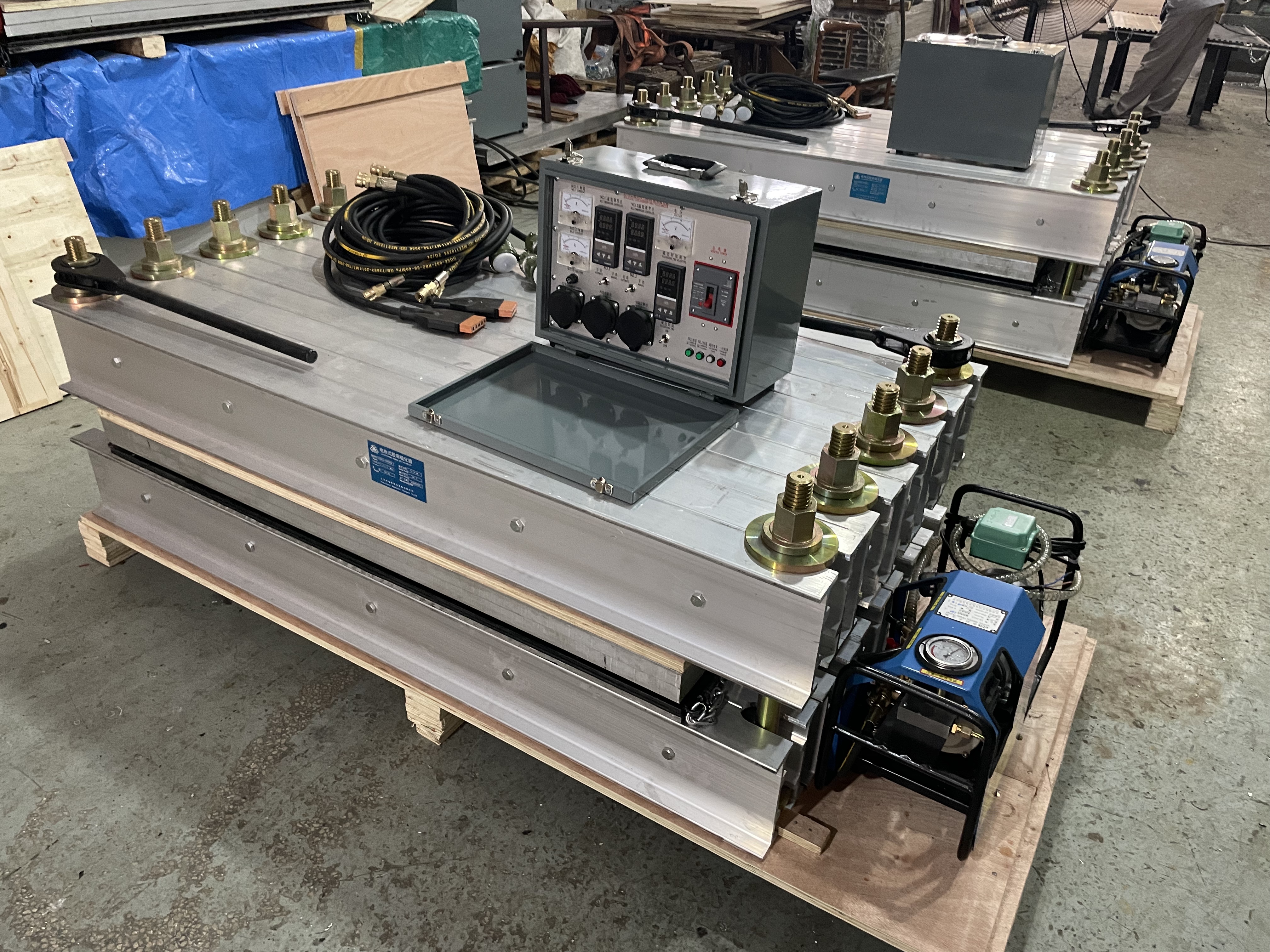 皮带硫化机 硫化机 输送带硫化机 (1).jpg